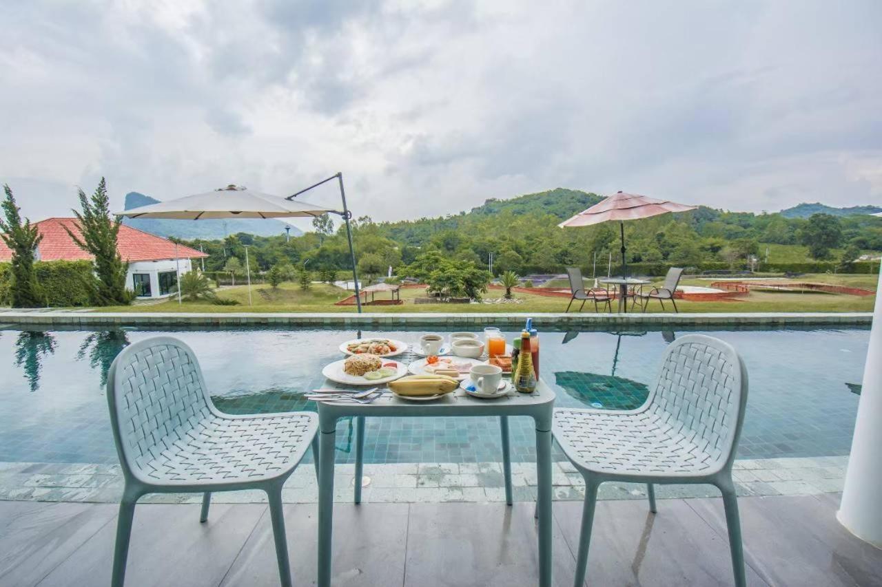 Viva Montane Hotel Ban Nong Chap Tao Buitenkant foto